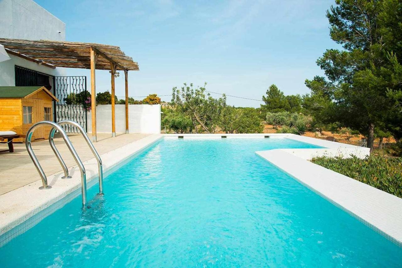 B&B Masia Aitona Vall d'Alba ภายนอก รูปภาพ