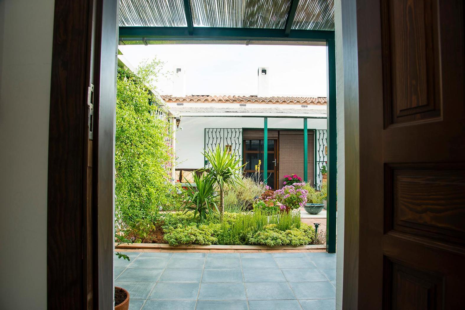 B&B Masia Aitona Vall d'Alba ภายนอก รูปภาพ